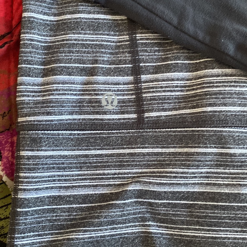 Lululemon In Stride Jacket - Picture 6 of 7